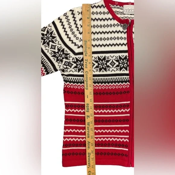 Vintage, Villager Sport Petite/Liz Claiborne, Snowflake Zip Up Cardigan, Size PM - Picture 7 of 7